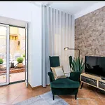 Sao Bento 1 Bedroom Garden Apartment
