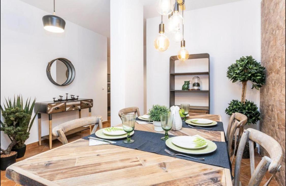 Sao Bento 1 Bedroom Garden Apartment Lisbon